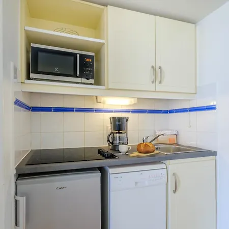 Ξενοδοχείο με διαμερίσματα Pierre & Les Rivages Du Parc 3*