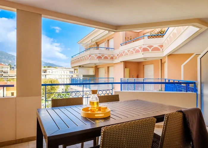 Résidence Pierre&vacances Les Rivages Du Parc 3*