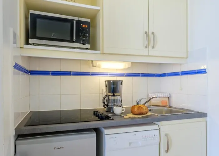 Aparthotel Pierre & Les Rivages Du Parc 3*