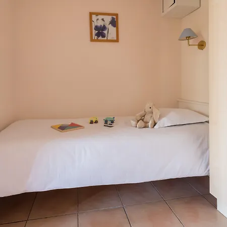 Pierre & Les Rivages Du Parc 3* マントン