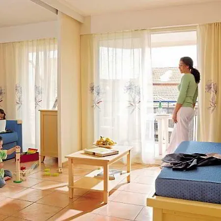Pierre & Les Rivages Du Parc 3* Ментона