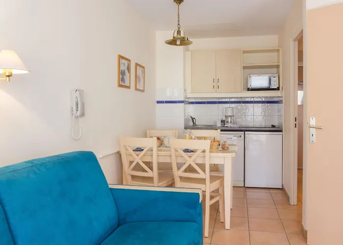 Aparthotel Pierre & Les Rivages Du Parc Menton