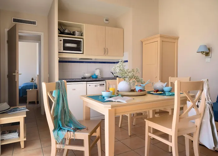 Pierre & Les Rivages Du Parc 멍똥