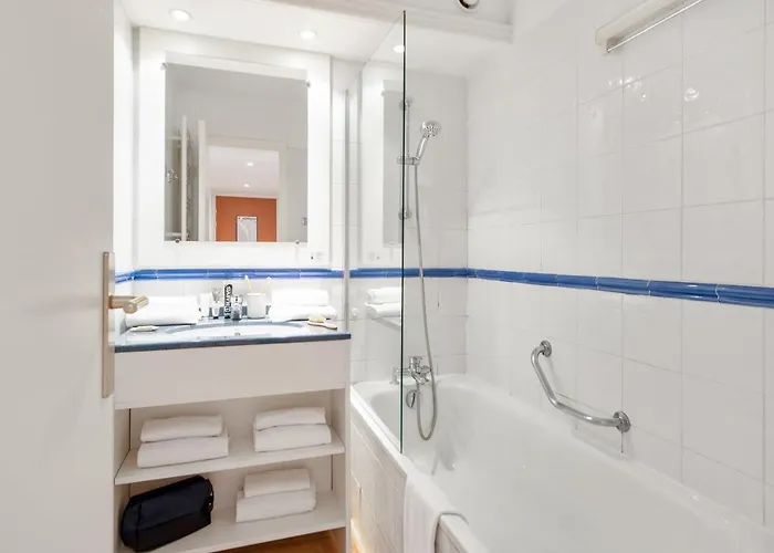 아파트호텔 Pierre & Les Rivages Du Parc 멍똥